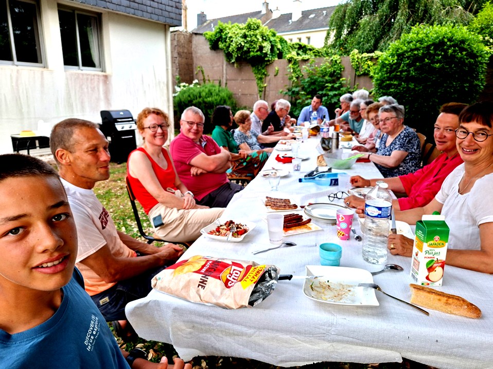 Fête des voisins, fête de la communauté chrétienne de l&rsquo;Immaculée, fête du « clocher » !