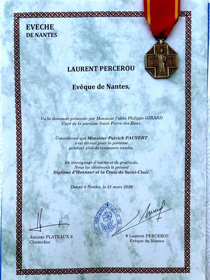Diplôme d'honneur et Croix de Saint-Clair